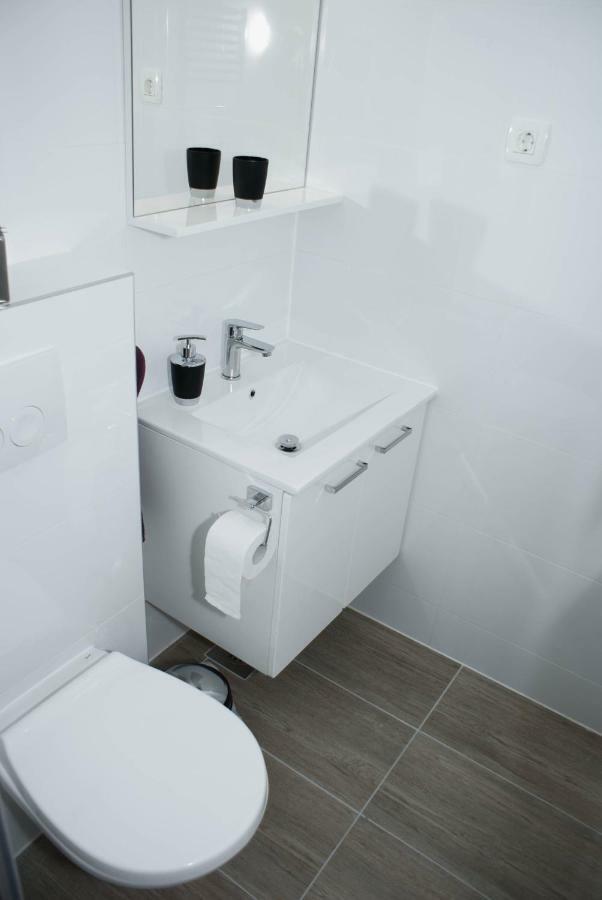 Luxury Apartment Luka Омиш Экстерьер фото